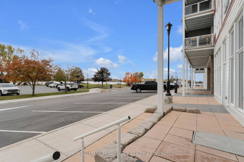 10 - 130 Water St, Gananoque, K7G 0A8 | Image 2