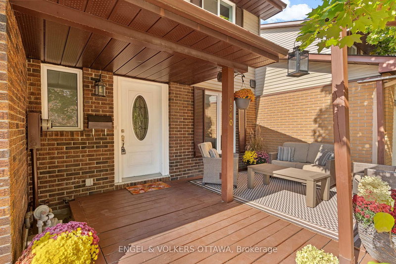 1540 Mimosa Ave, Ottawa, K1G 4C9 | Image 2