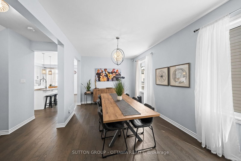 1013 Manege St, Ottawa, K2S 0Y8 | Image 3