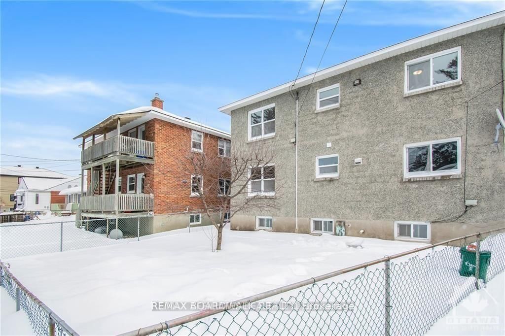 2486 Kaladar Avenue, Unit 3 - Photo 14