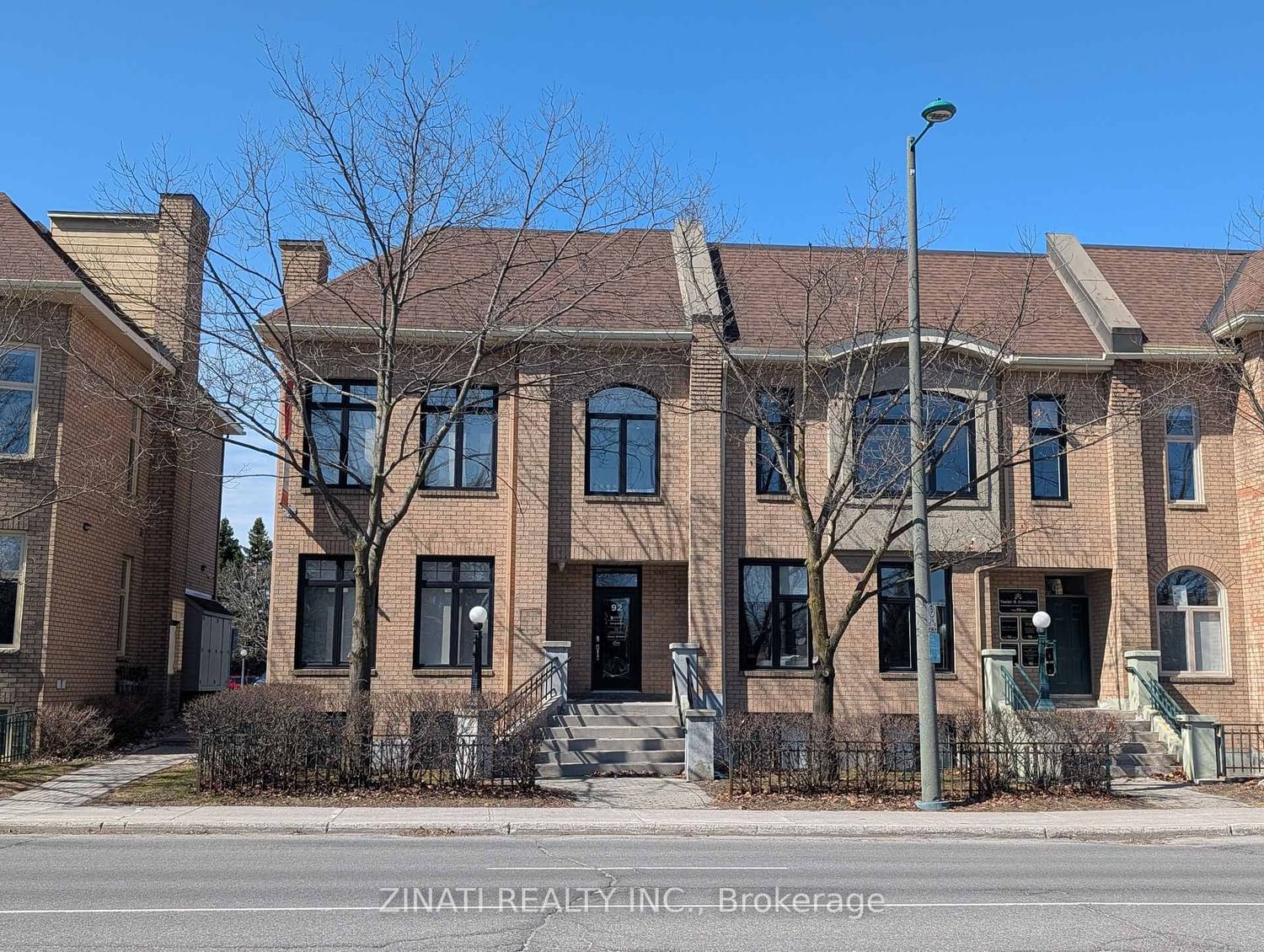 92 Centrepointe Drive, Unit 1