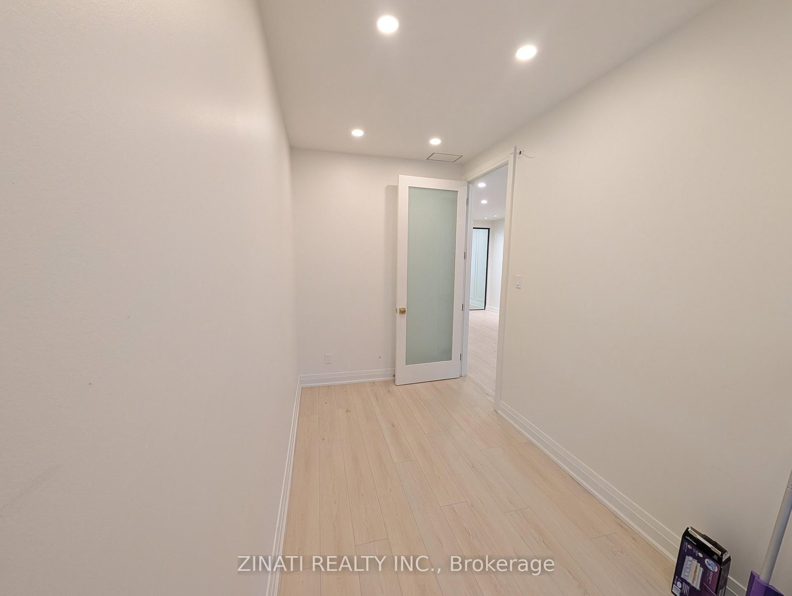 92 Centrepointe Drive, Unit 1 - Photo 13
