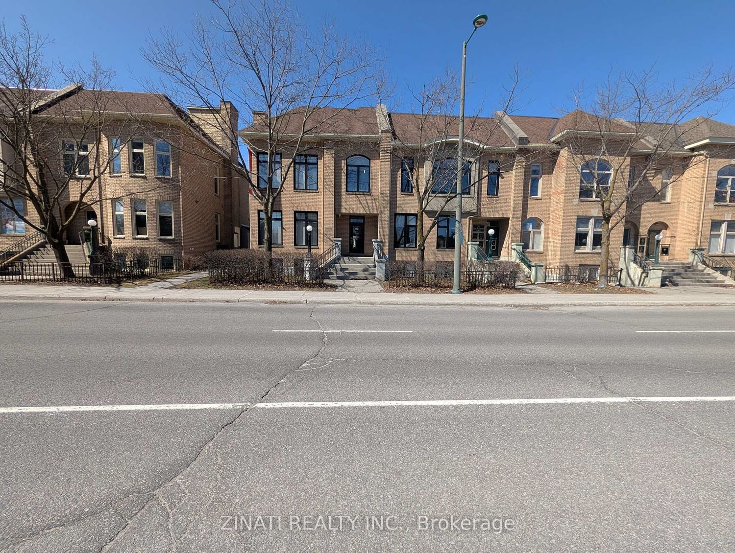 92 Centrepointe Drive, Unit 1 - Photo 2