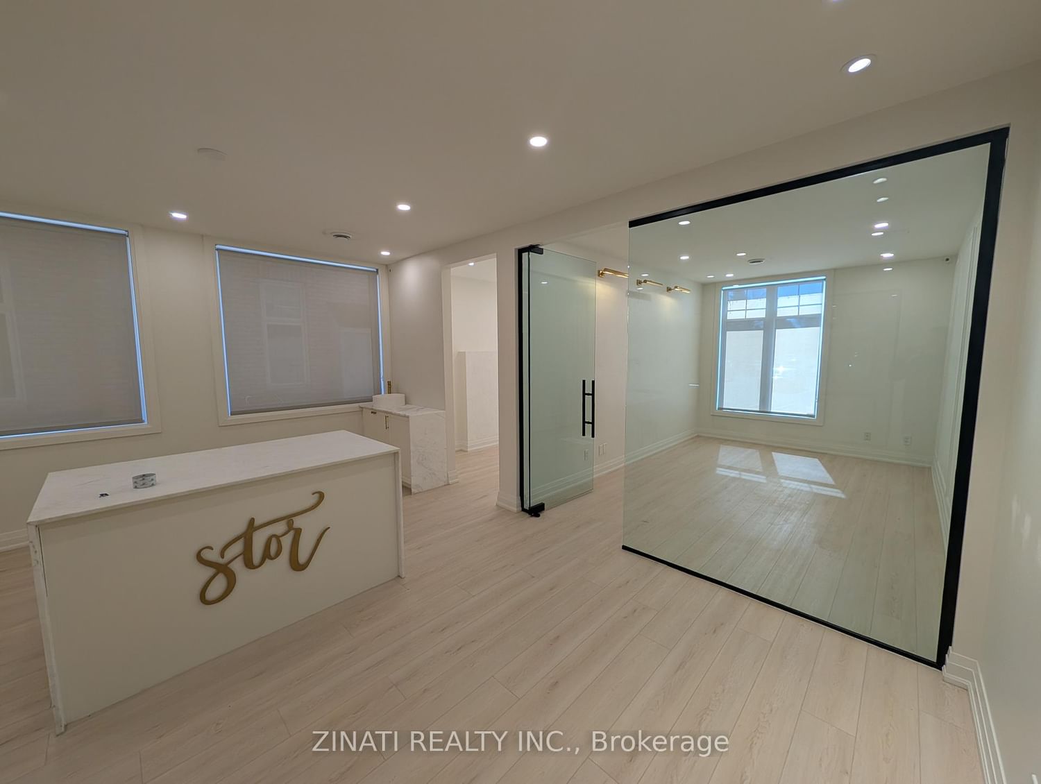 92 Centrepointe Drive, Unit 1 - Photo 5