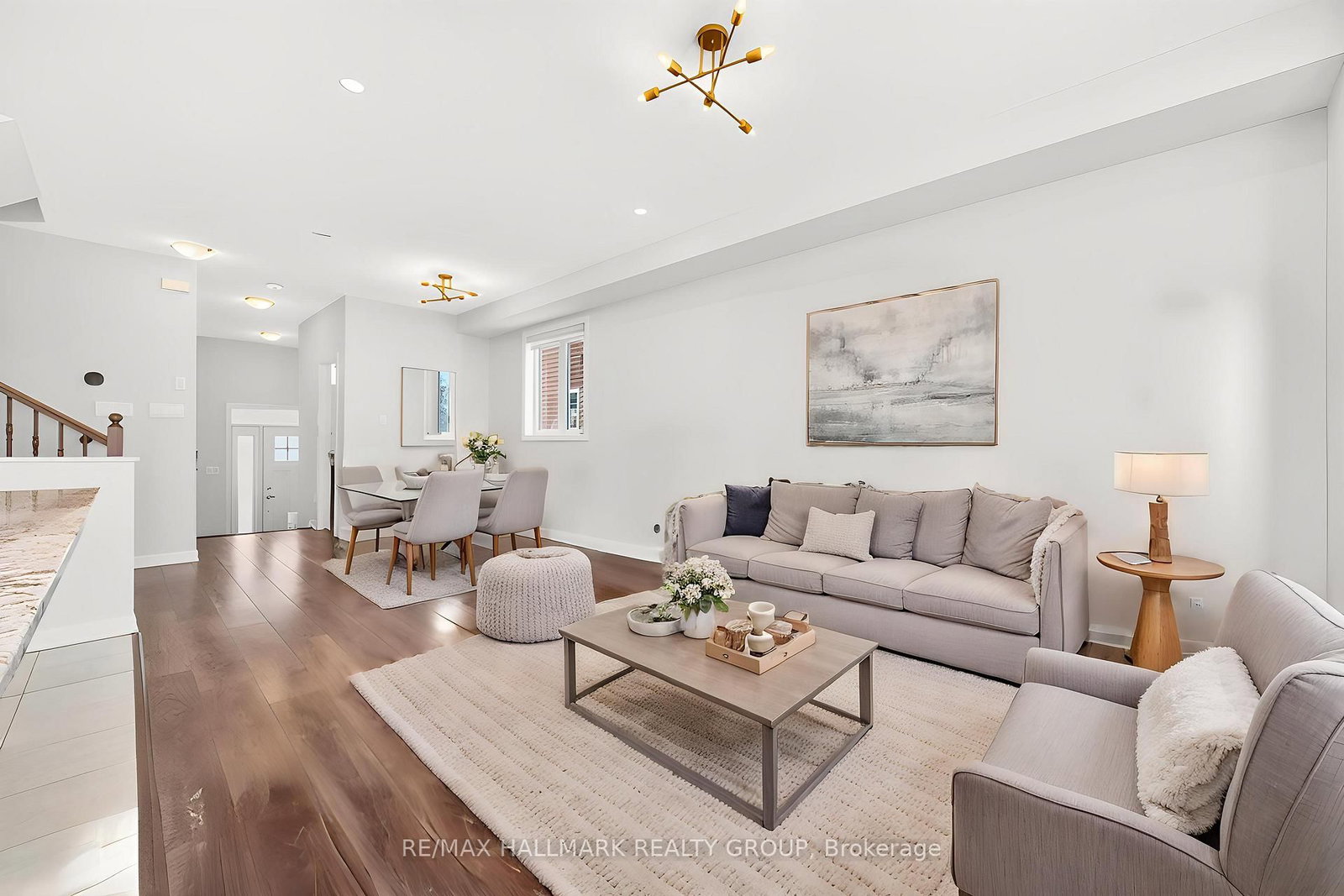 562 Clemency Crescent - Photo 8