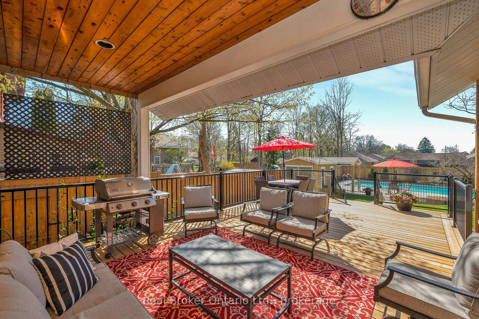 739 Colborne Street - Photo 34