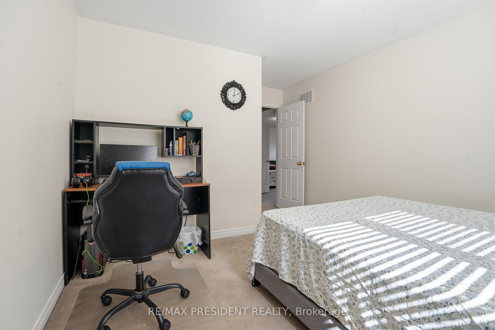 17 Mccartney Street - Photo 33