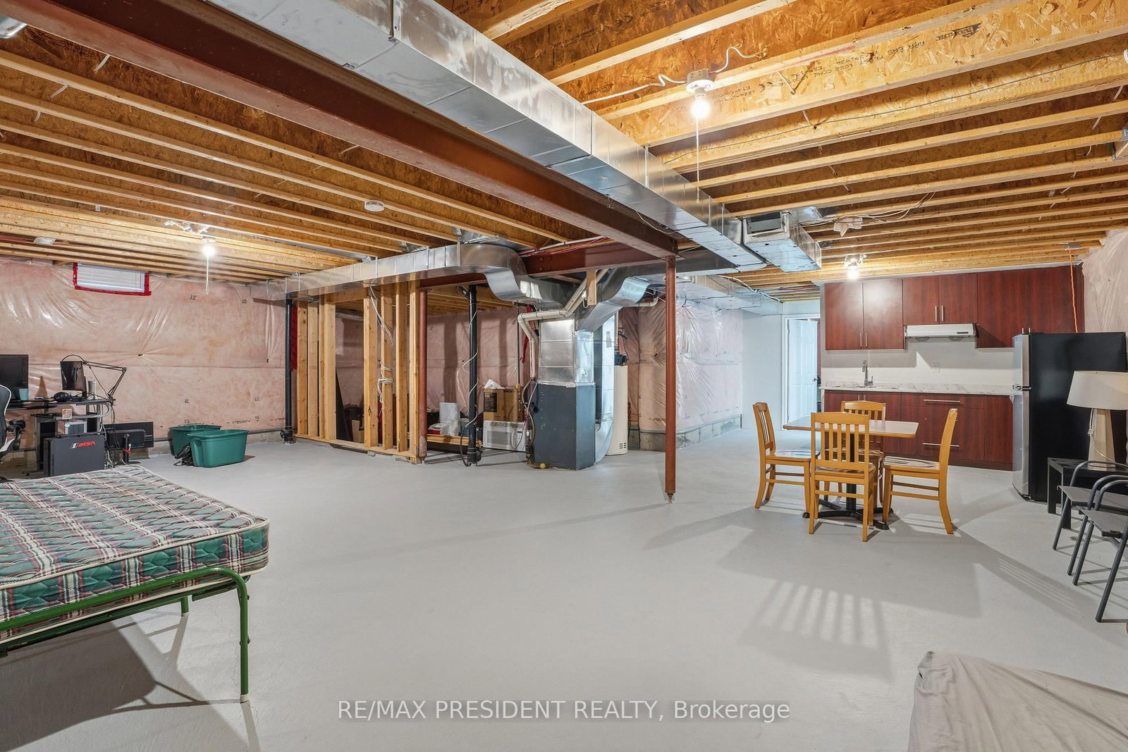 17 Mccartney Street - Photo 37