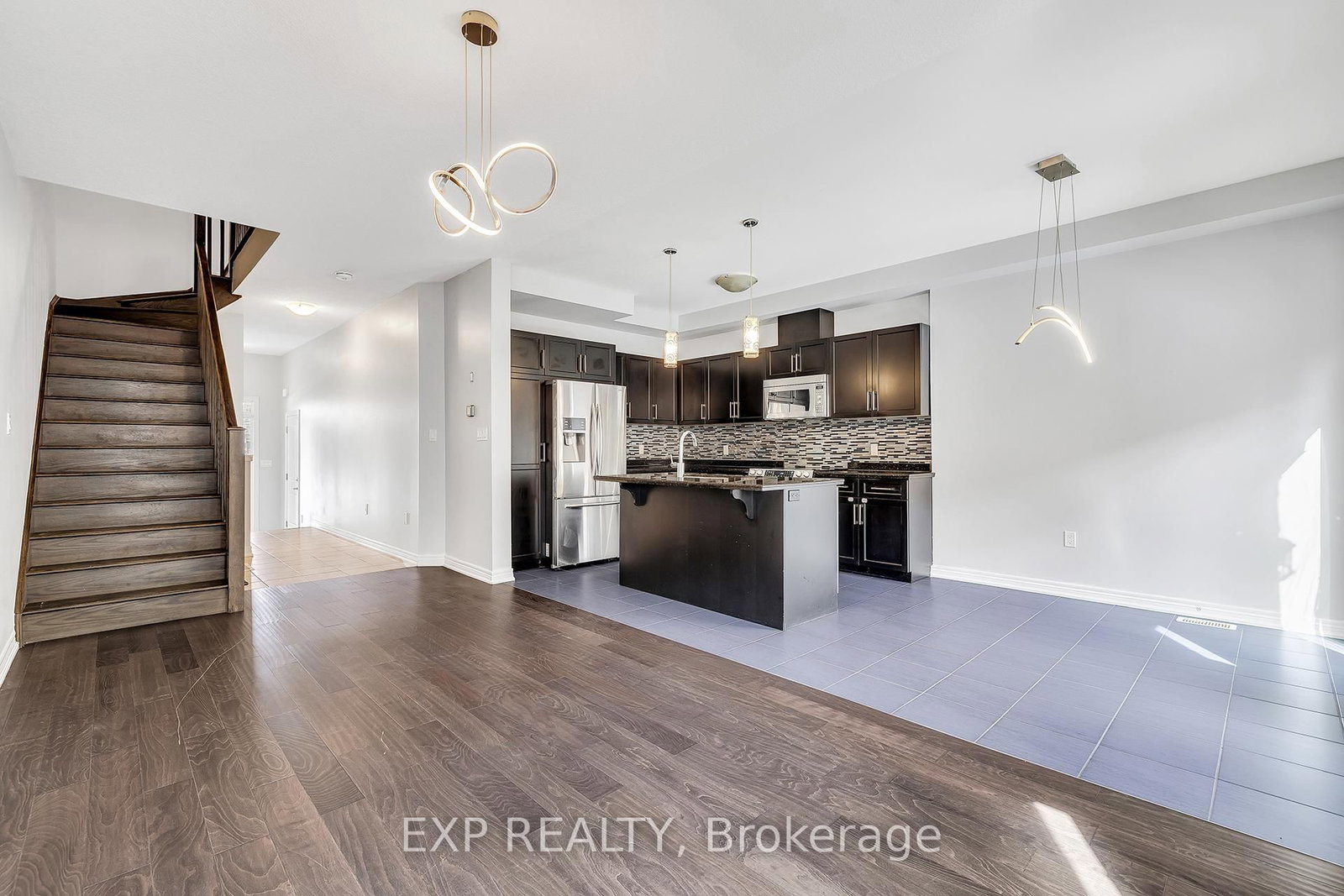 89 Sonoma Valley Crescent - Photo 3