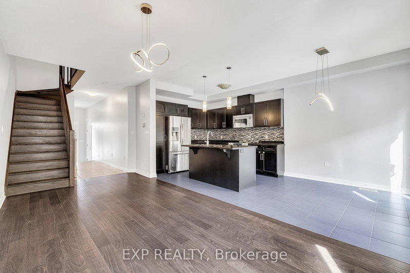 89 Sonoma Valley Cres, Hamilton, L9B 0J3 | Image 3