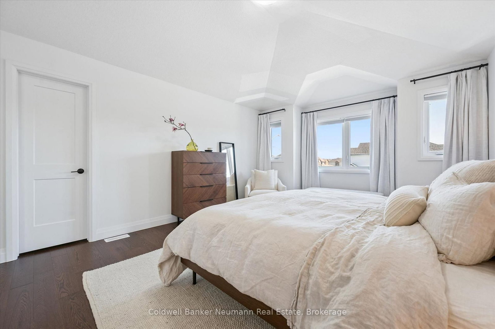 74 Gellert Drive - Photo 28