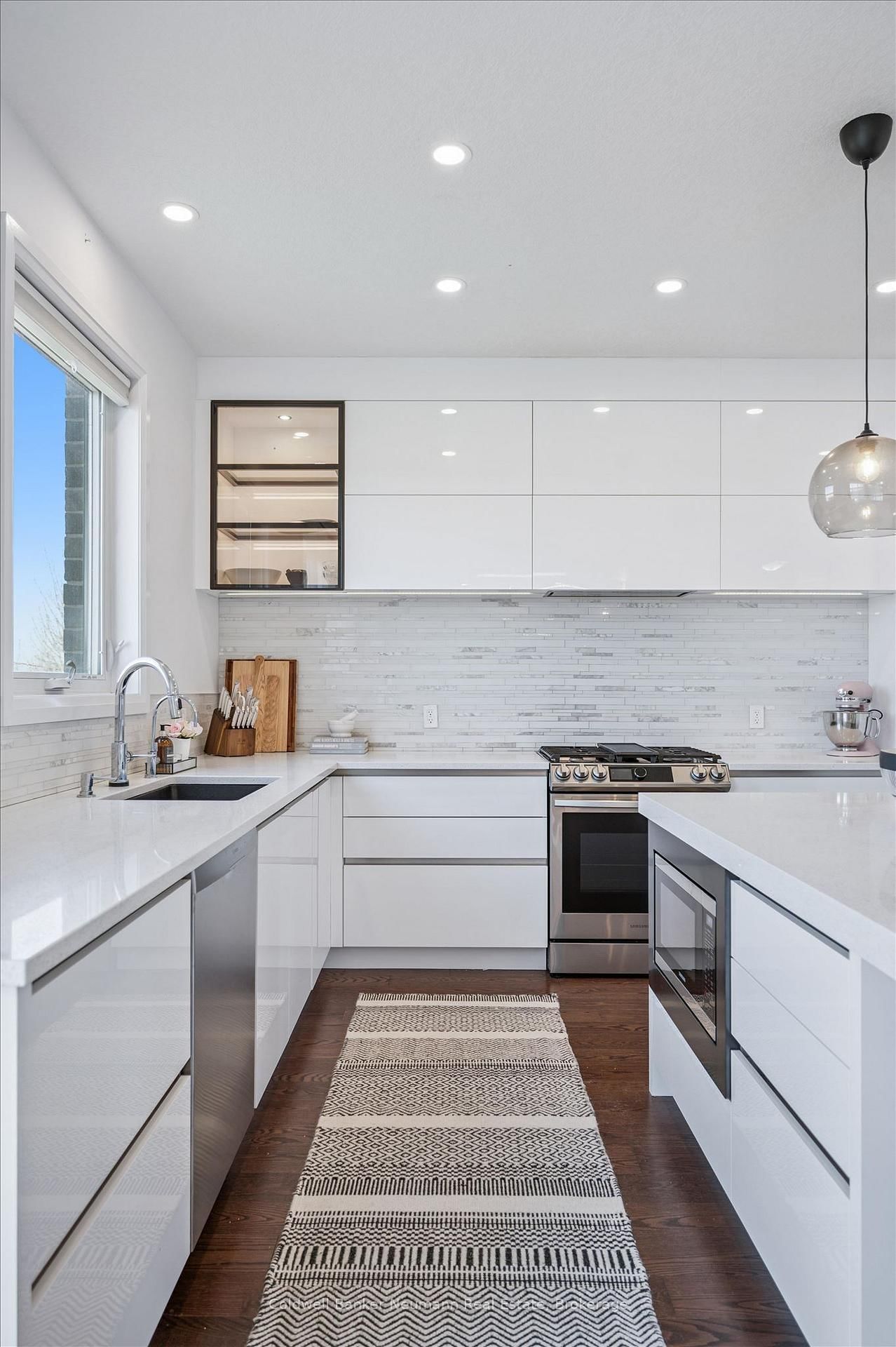 74 Gellert Drive - Photo 40