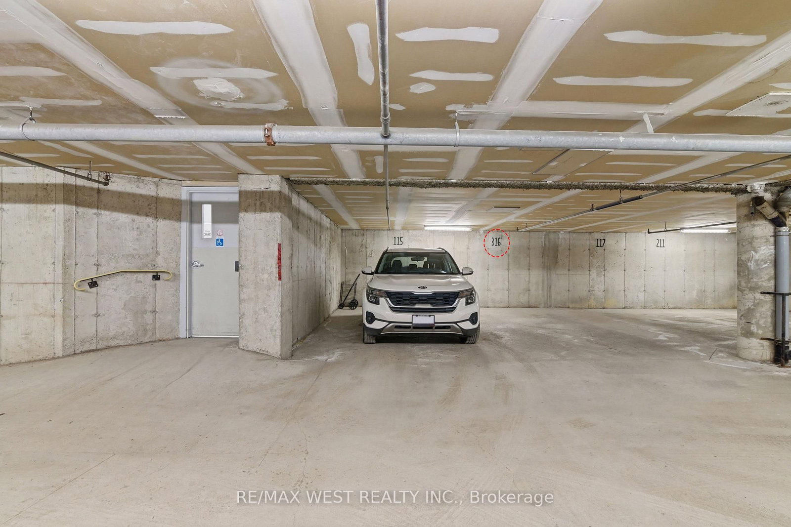 1099 Clonsilla Avenue, Unit 316A - Photo 11