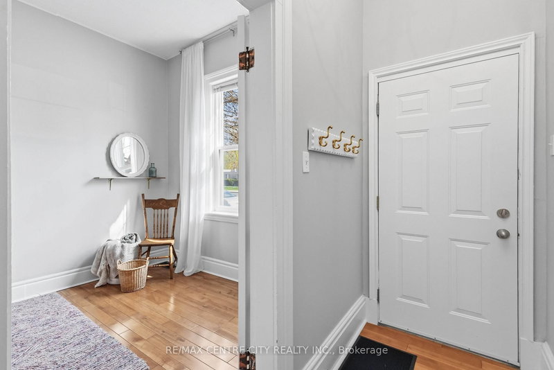 71 Riverside Dr, London North, N6H 1B3 | Image 3