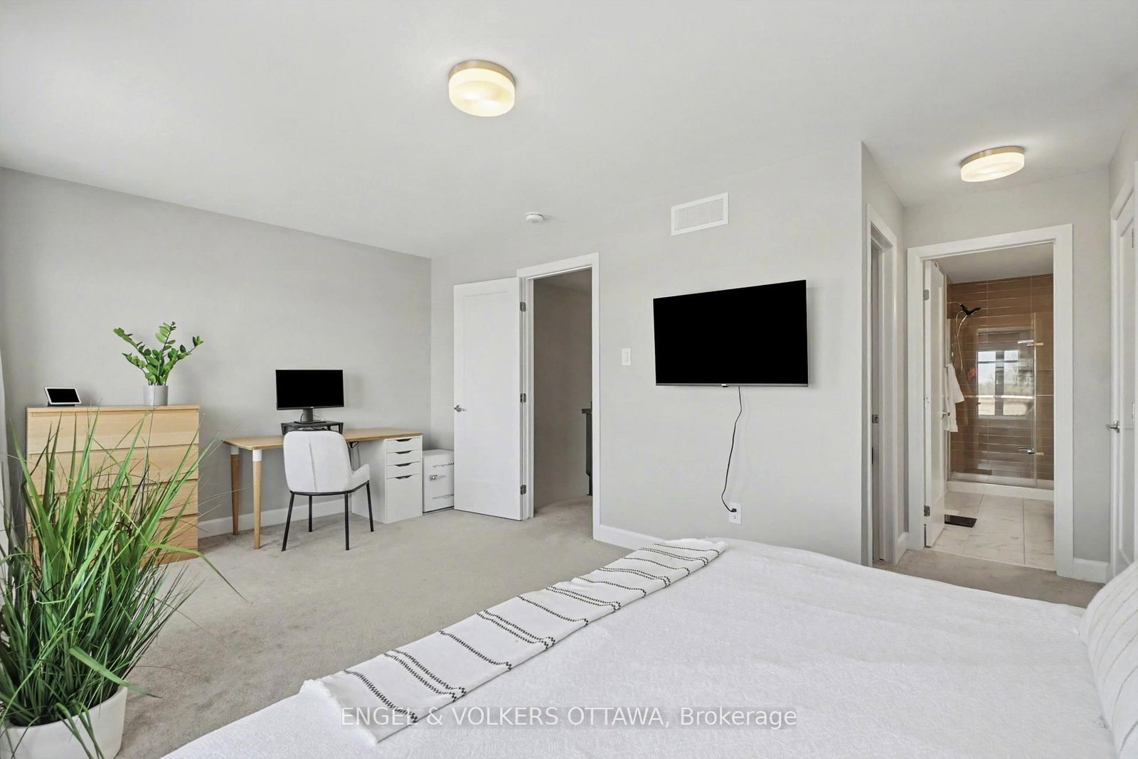 57 Mandevilla Crescent - Photo 16
