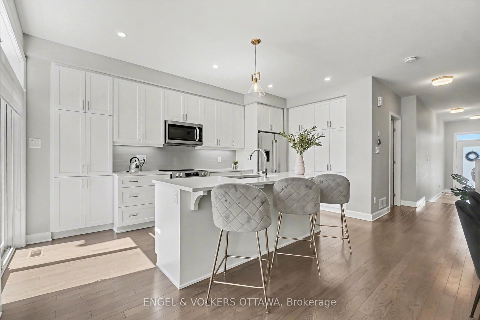 57 Mandevilla Crescent - Photo 9