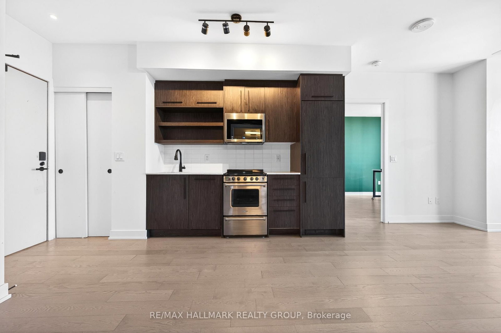 560 Rideau Street, Unit 1405 - Photo 10