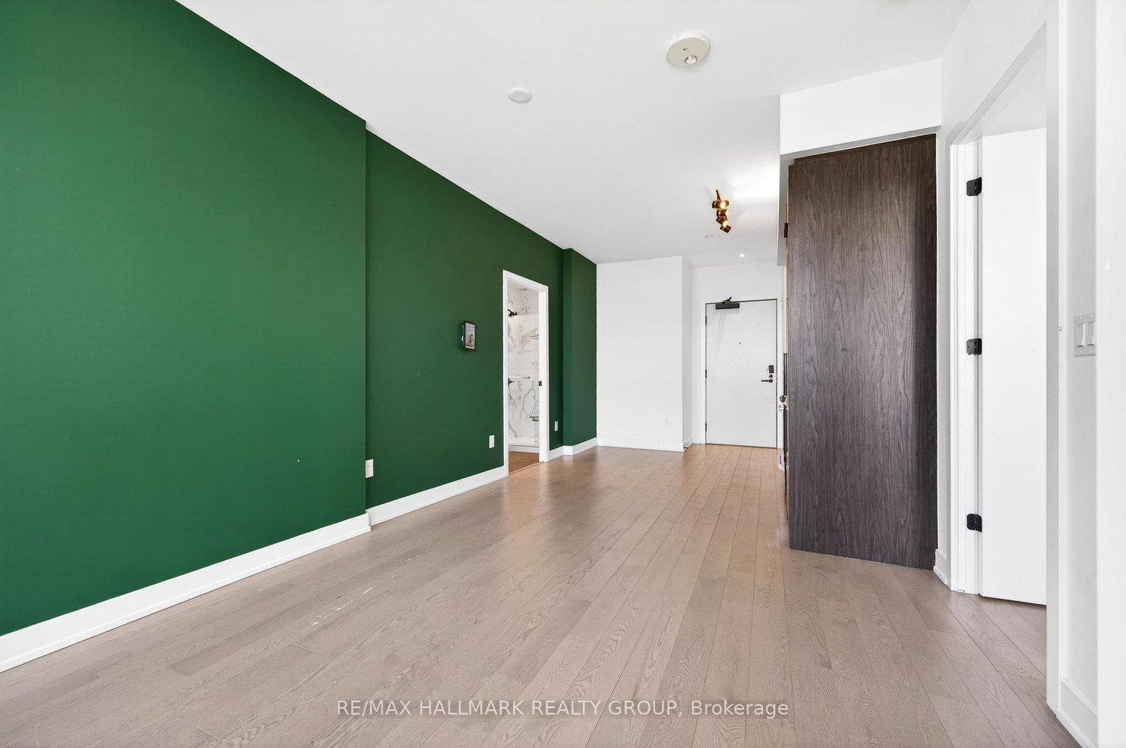 560 Rideau Street, Unit 1405 - Photo 9