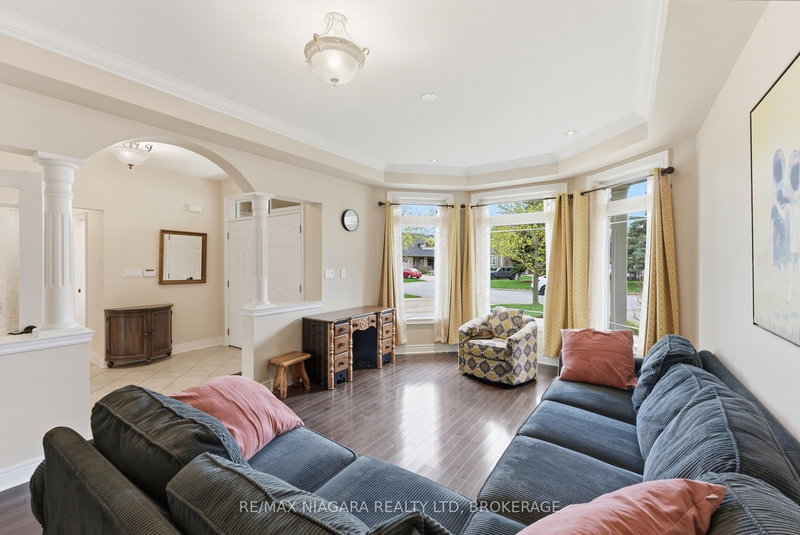 52 Scullers Way W, St. Catharines, L2N 7T6 | Image 2