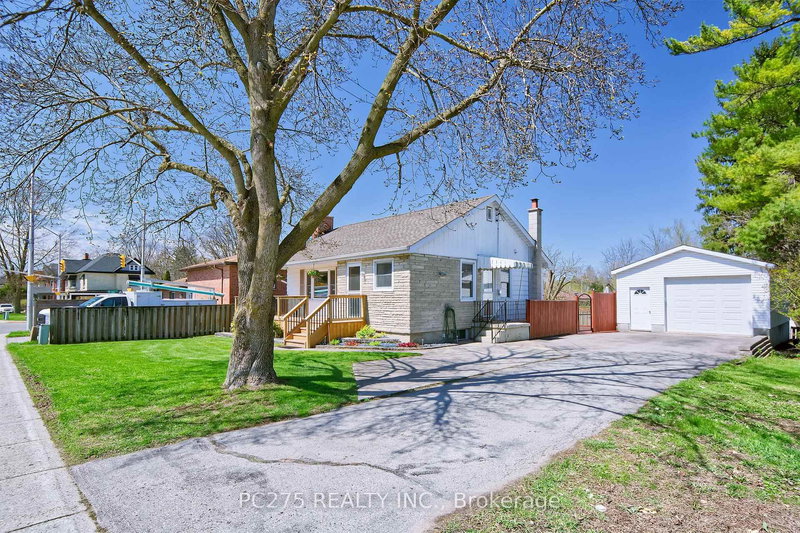 4052 Hamilton Rd, Thames Centre, N0L 1G2 | Image 2