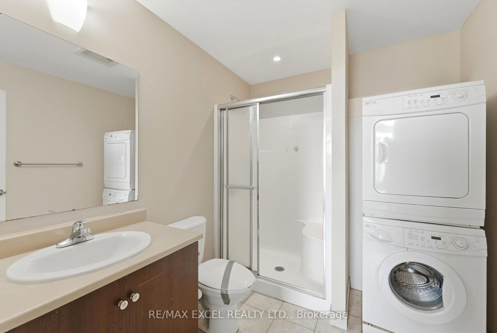 100 ROGER GUINDON Avenue, Unit 605 - Photo 16