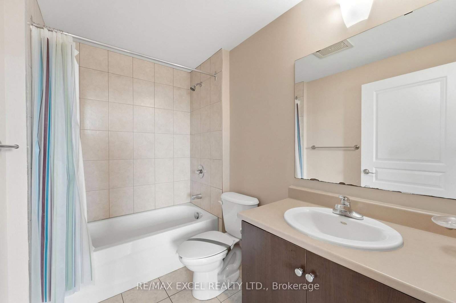 100 ROGER GUINDON Avenue, Unit 605 - Photo 19