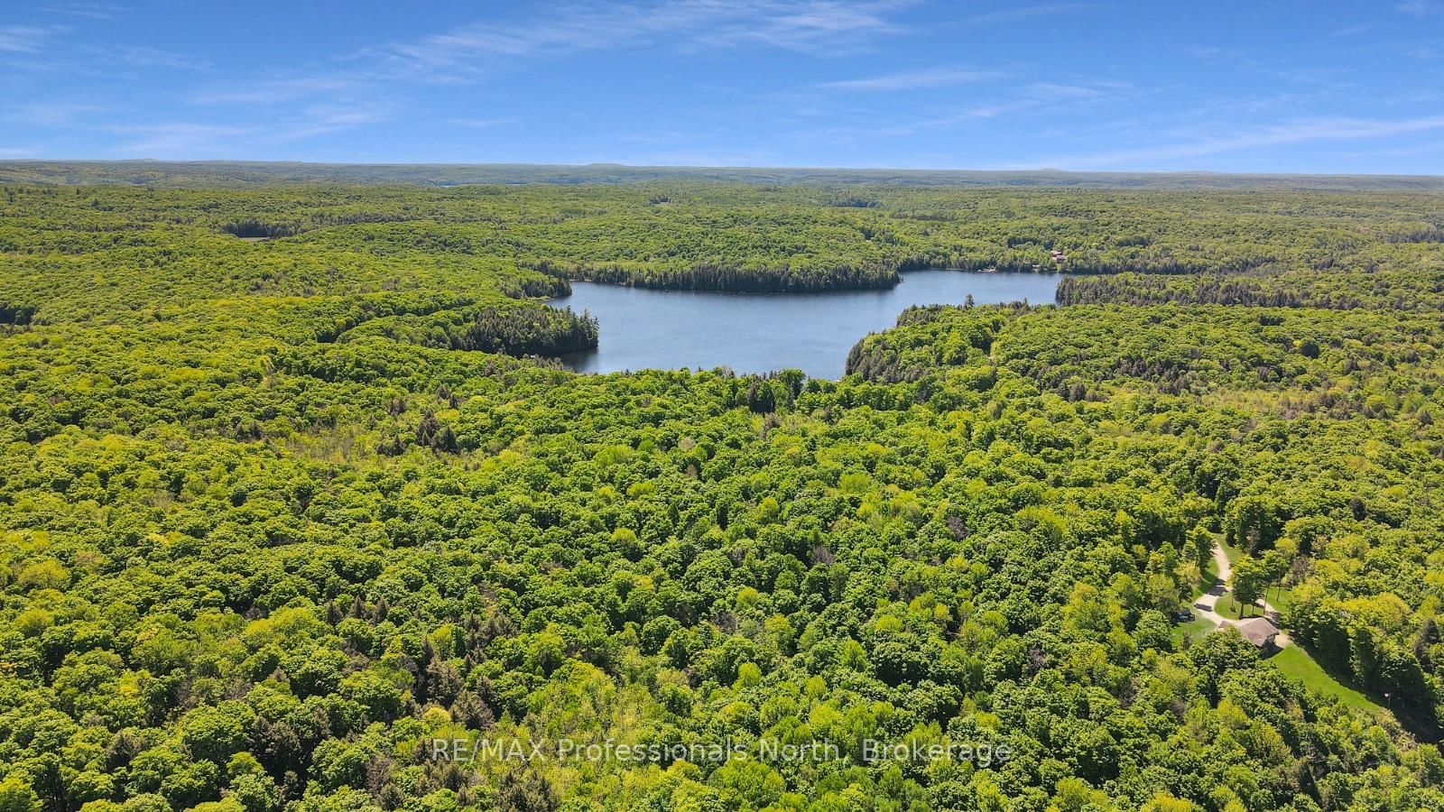 Lot 166 Glen Lake Court • Dysart et al, ON photo 2