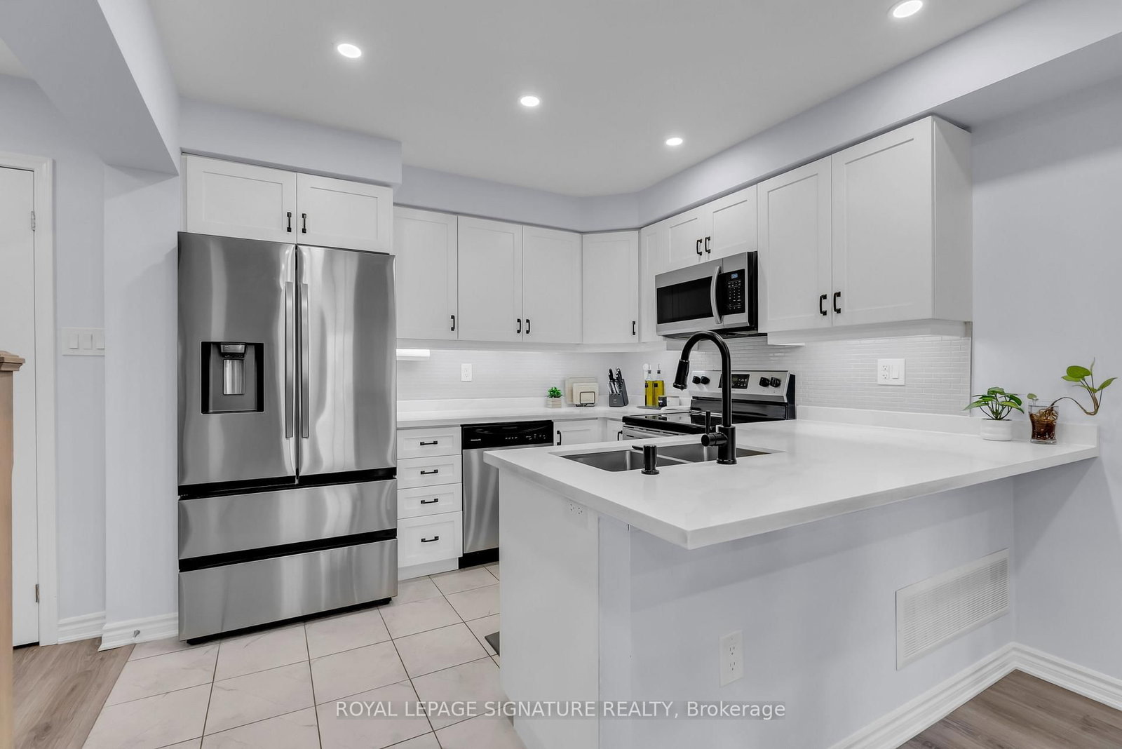 22 Spring Creek Drive, Unit 60 - Photo 8