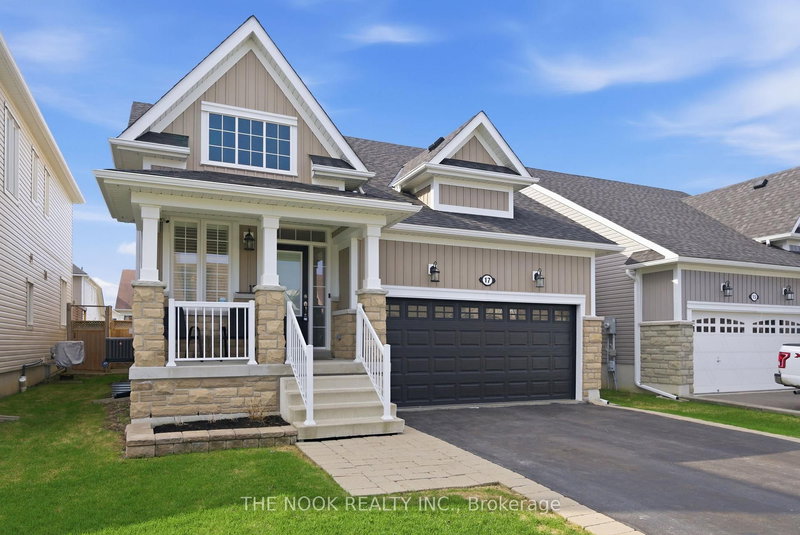 17 Deacon Cres, Kawartha Lakes, Ontario