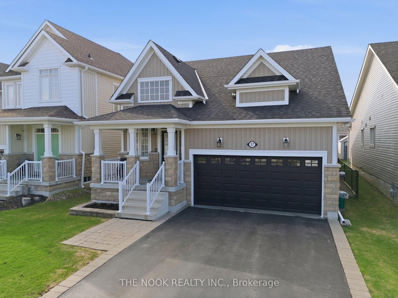 17 Deacon Cres, Kawartha Lakes, K9V 0L4 | Image 2