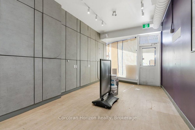 Main - 84 John St S, Hamilton, L8N 2C1 | Image 3