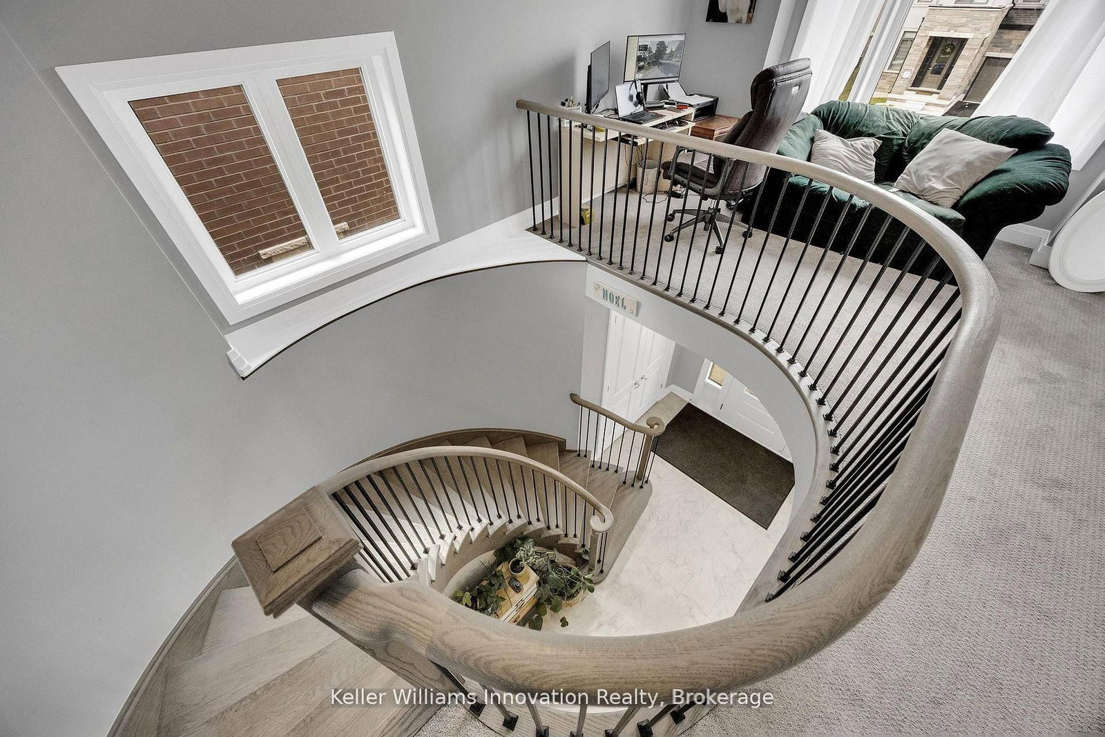 240 Harwood Avenue - Photo 21