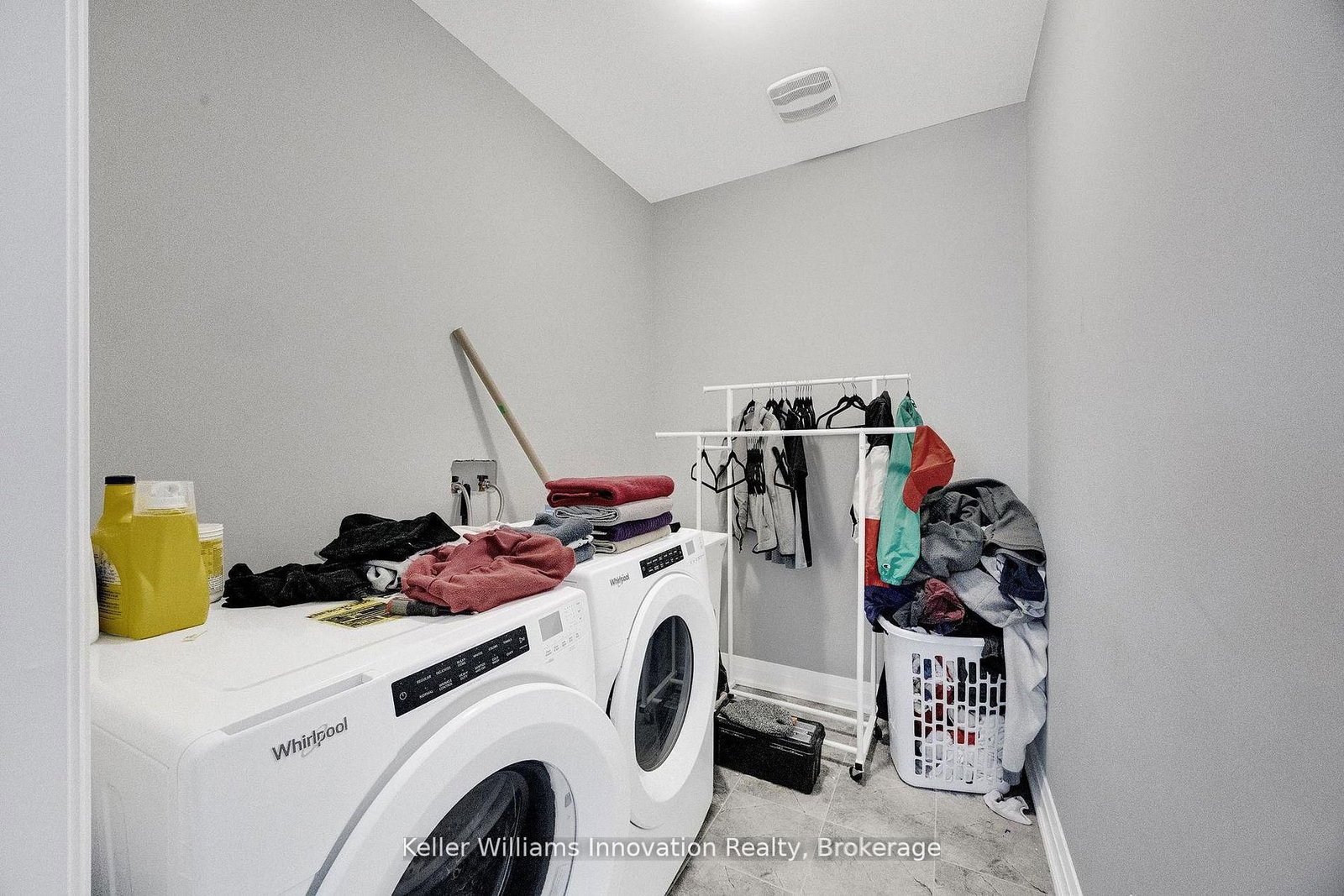 240 Harwood Avenue - Photo 29