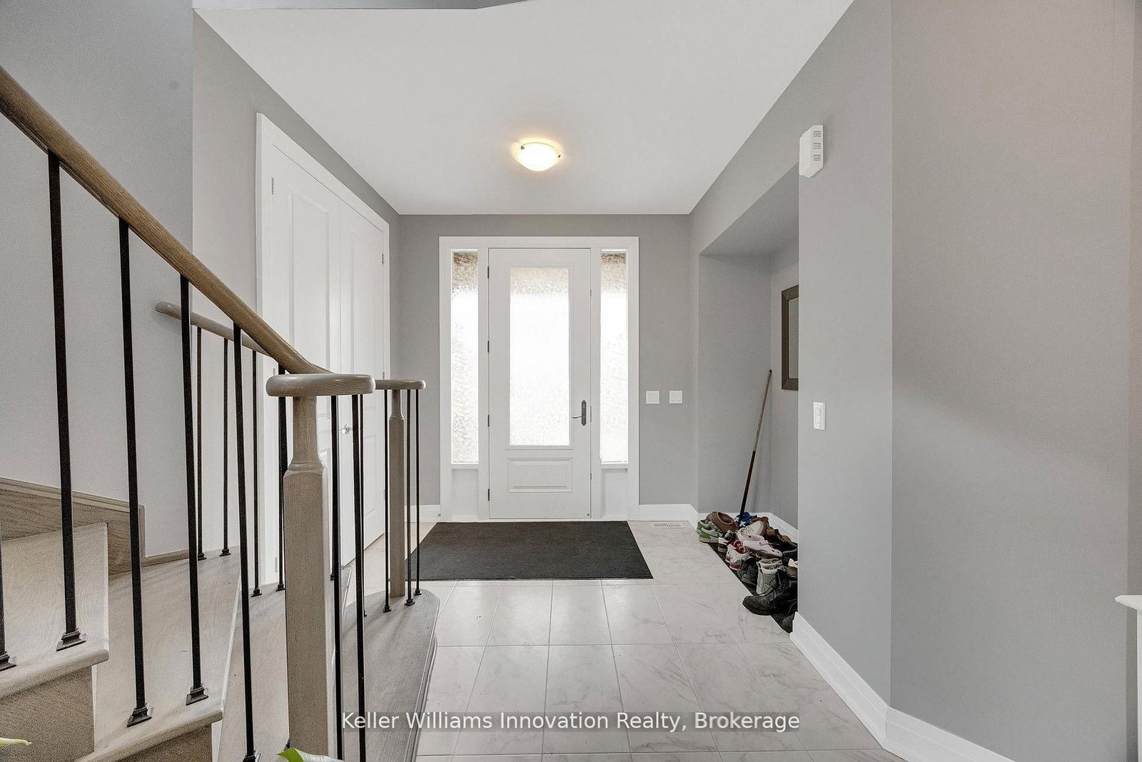240 Harwood Avenue - Photo 7