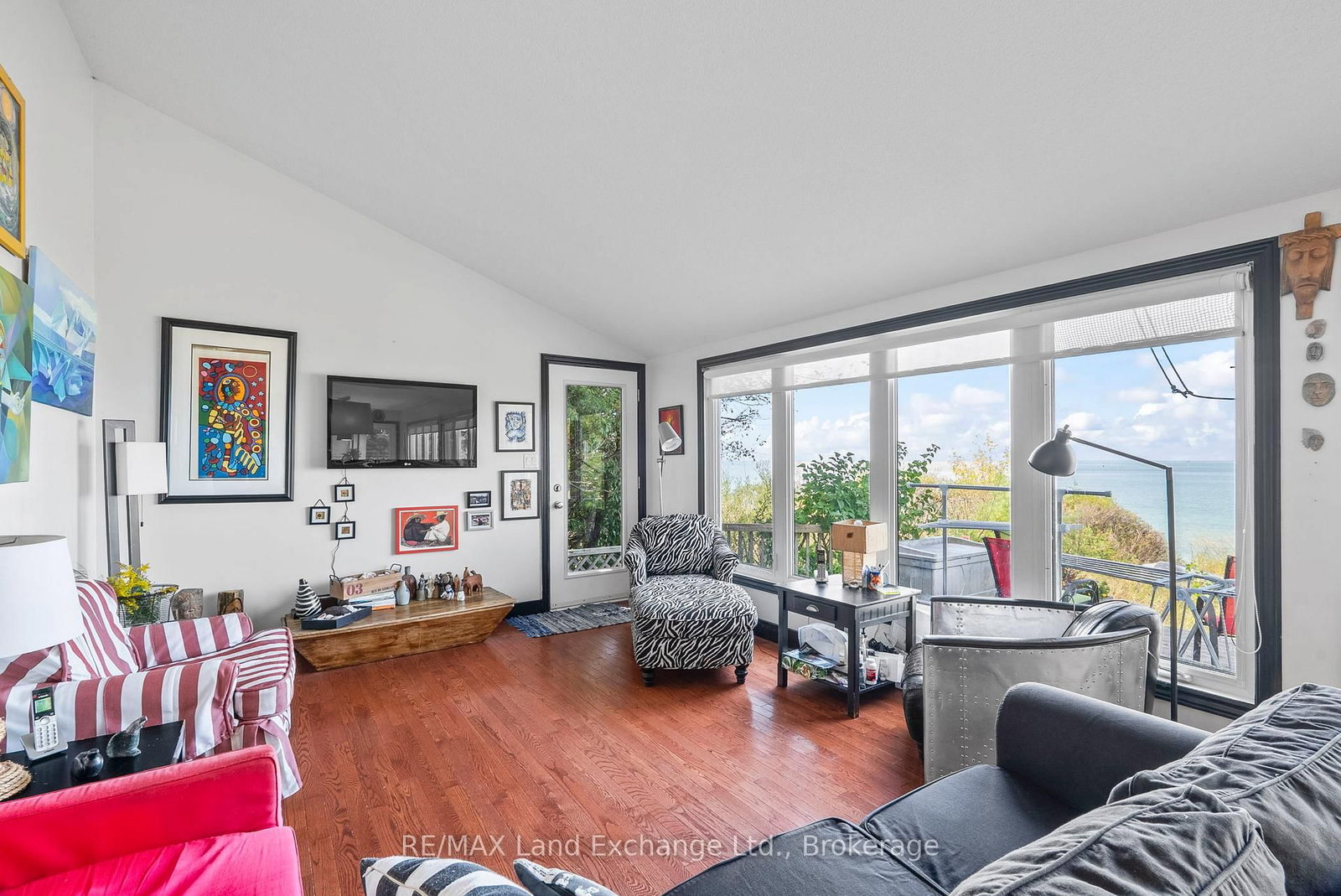 86585 S Amberley Beach Road • Ashfield-Colborne-Wawanosh, ON photo 19