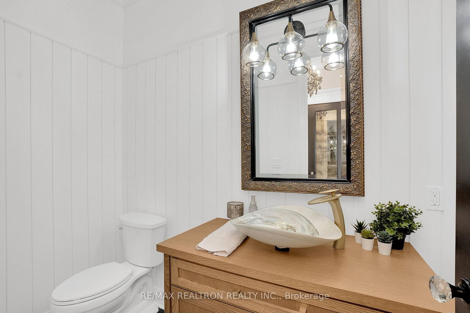 223 Erb Street W, Unit 1202 - Photo 20