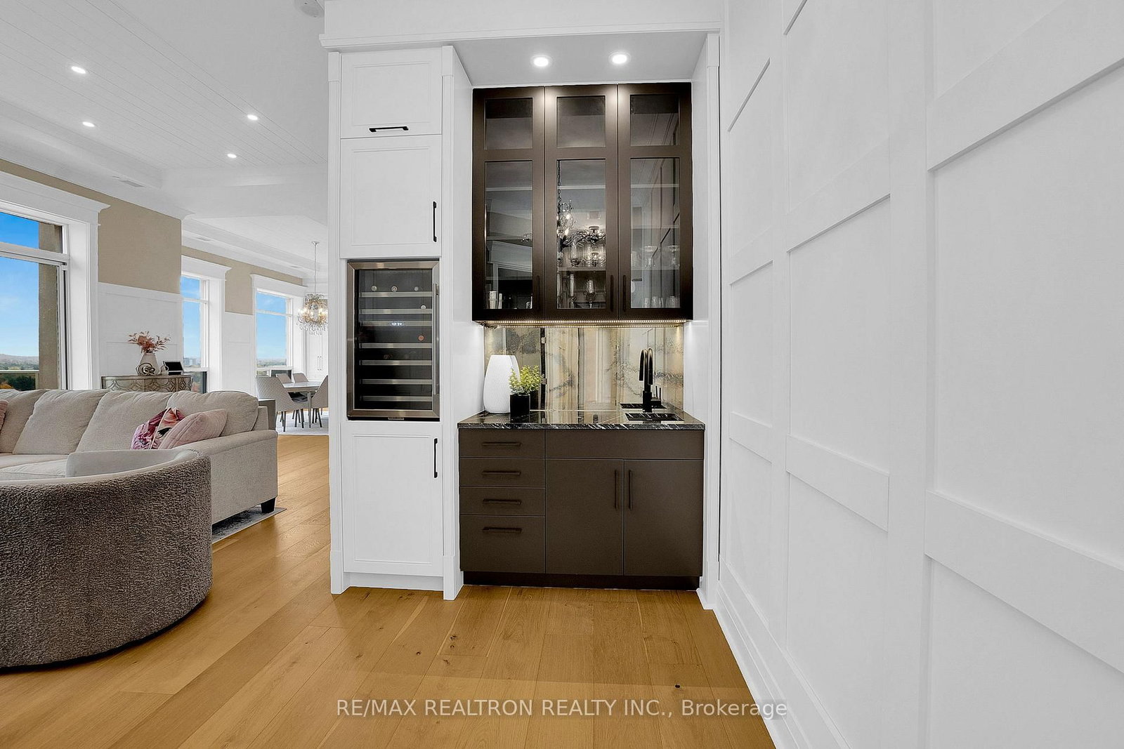 223 Erb Street W, Unit 1202 - Photo 21