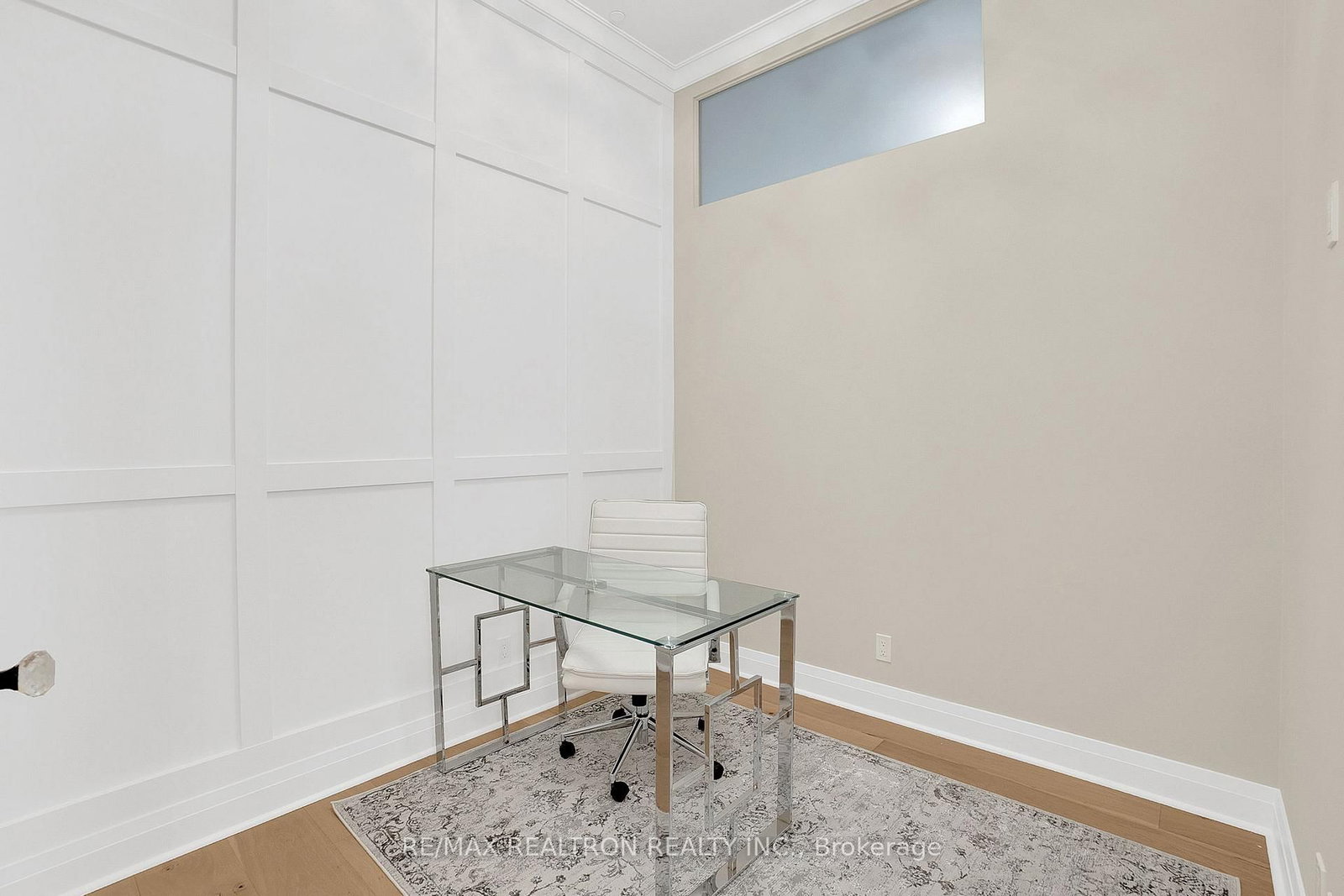 223 Erb Street W, Unit 1202 - Photo 29