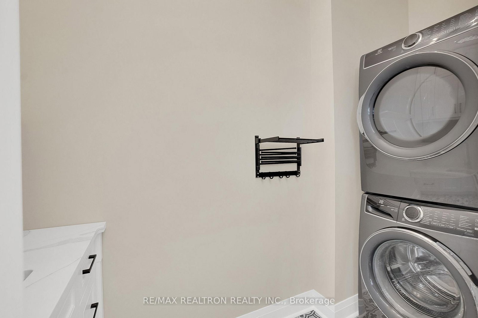 223 Erb Street W, Unit 1202 - Photo 30