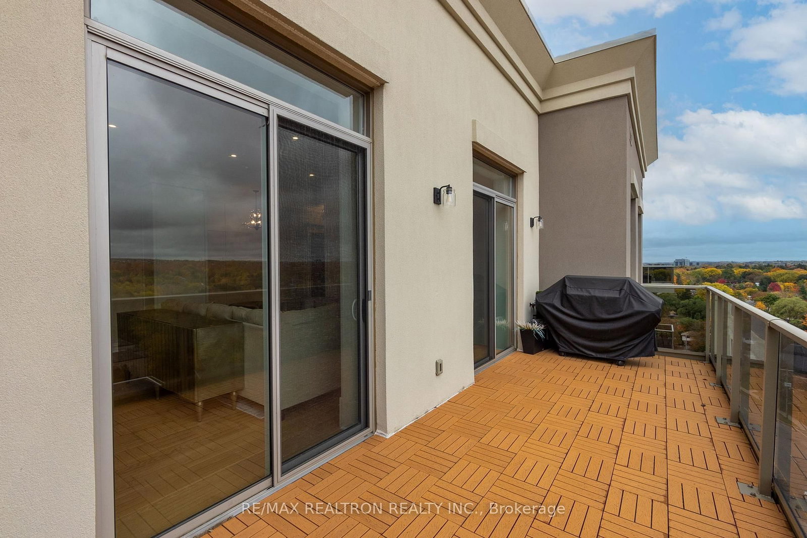 223 Erb Street W, Unit 1202 - Photo 32