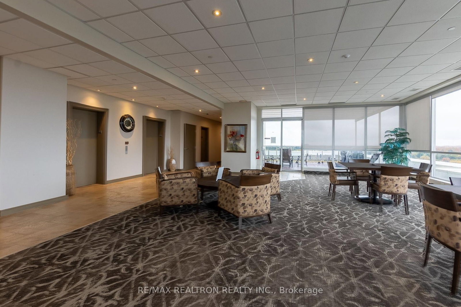 223 Erb Street W, Unit 1202 - Photo 35