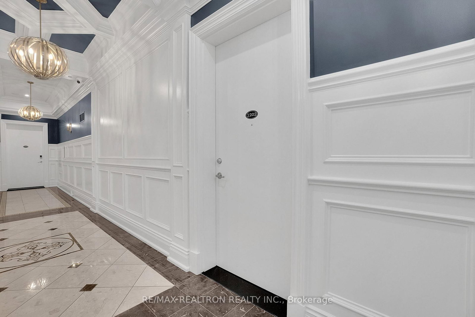 223 Erb Street W, Unit 1202 - Photo 4