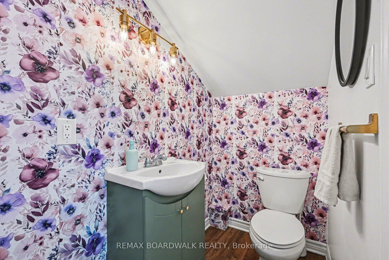 63 Colborne Street • Almonte, ON photo 16