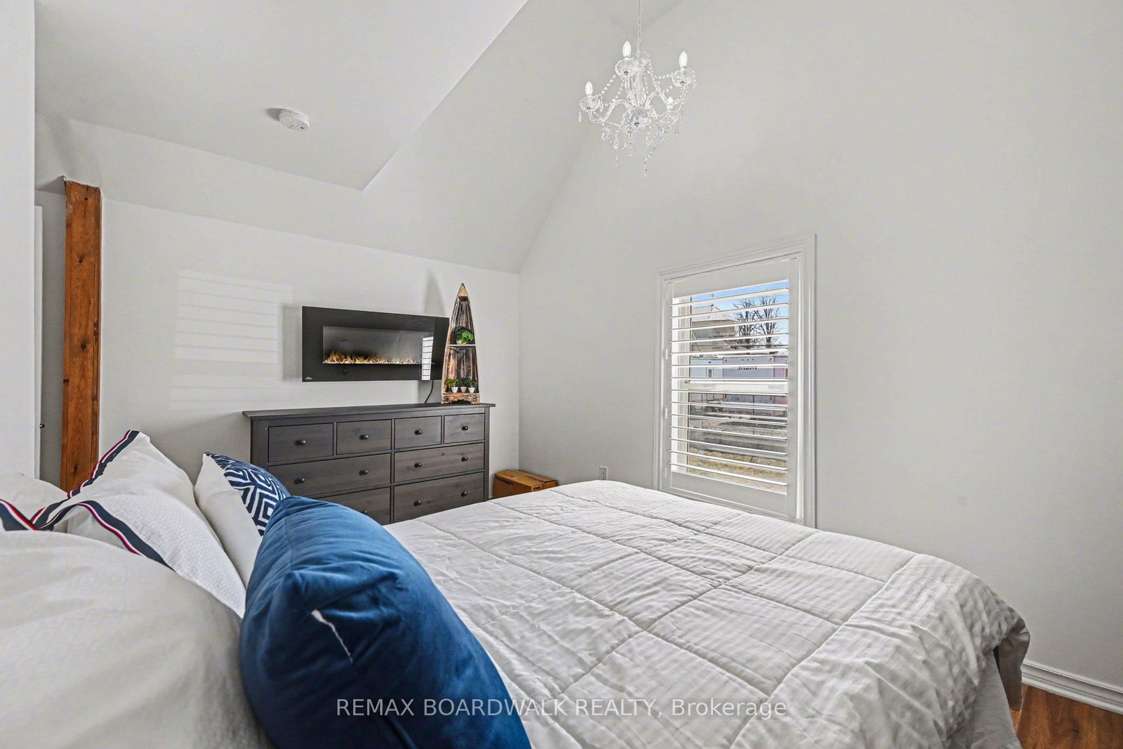 63 Colborne Street • Almonte, ON photo 21