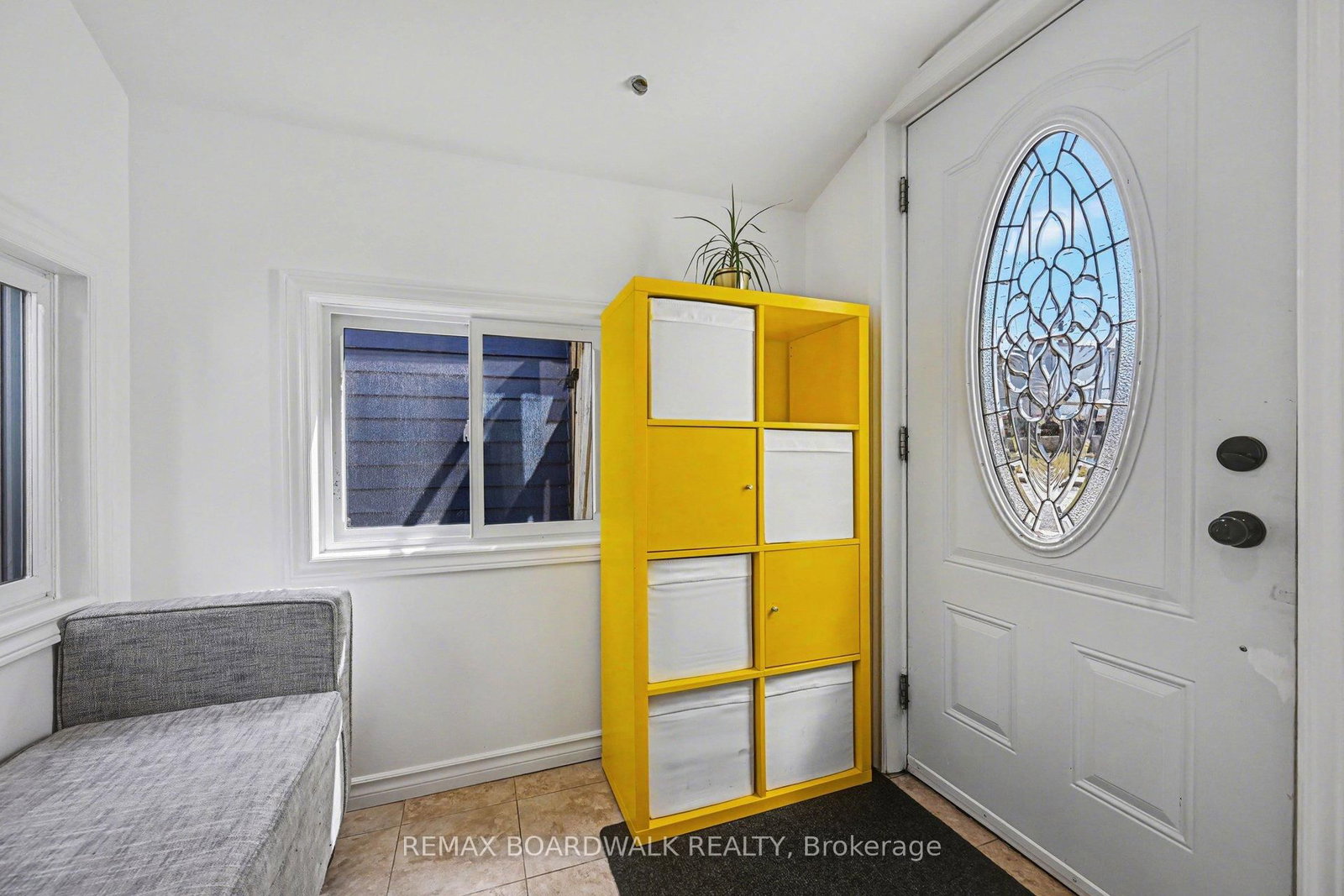 63 Colborne Street • Almonte, ON photo 3