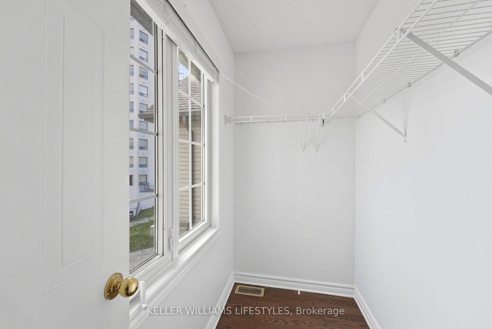 270 North Centre Road, Unit 16 - Photo 24