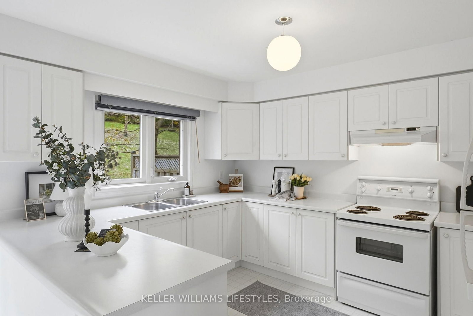 270 North Centre Road, Unit 16 - Photo 9