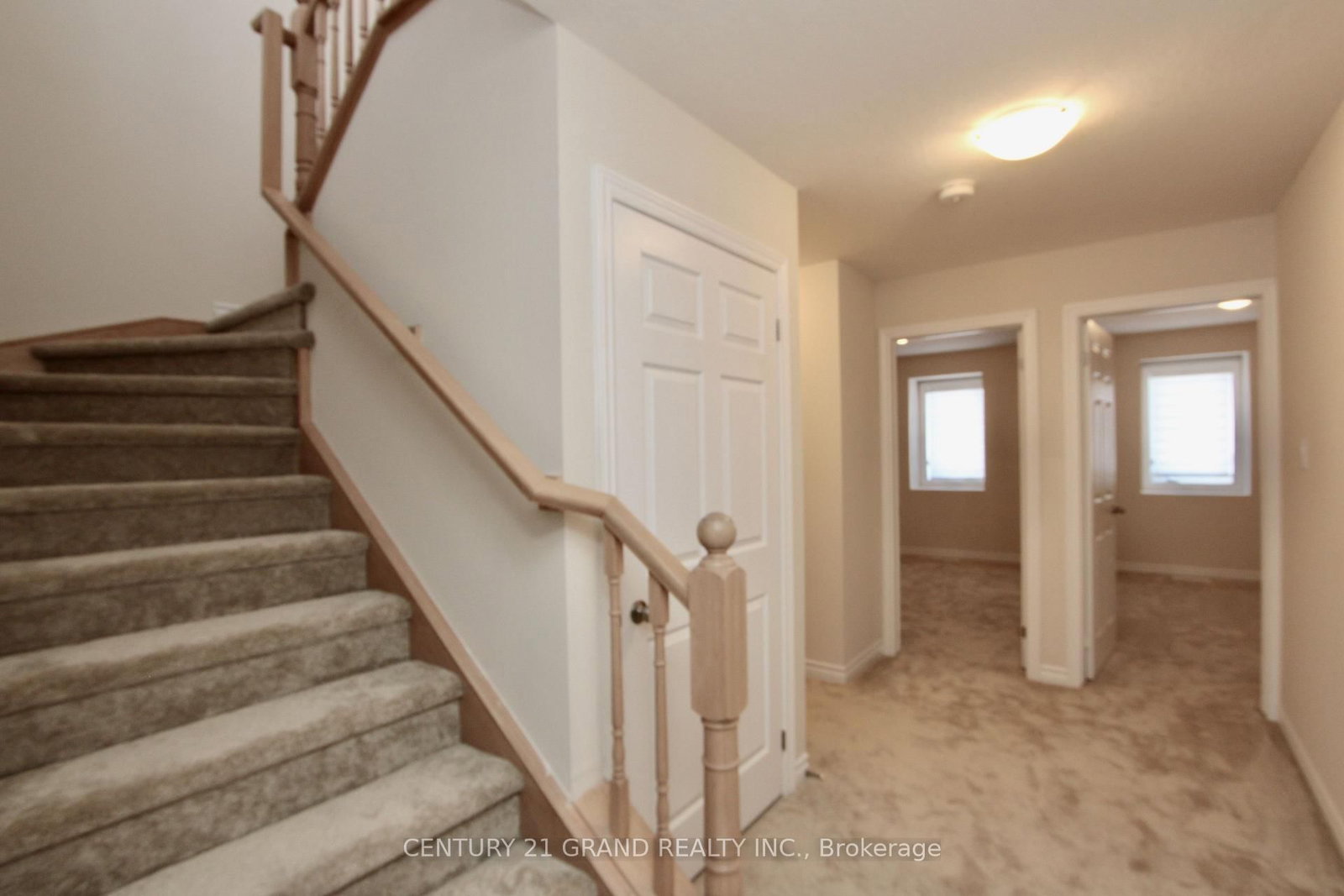 677 Park Road N, Unit 13 - Photo 9
