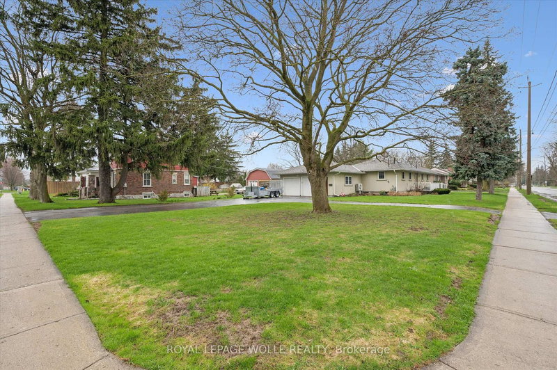 407 West Gore St, Stratford, Ontario