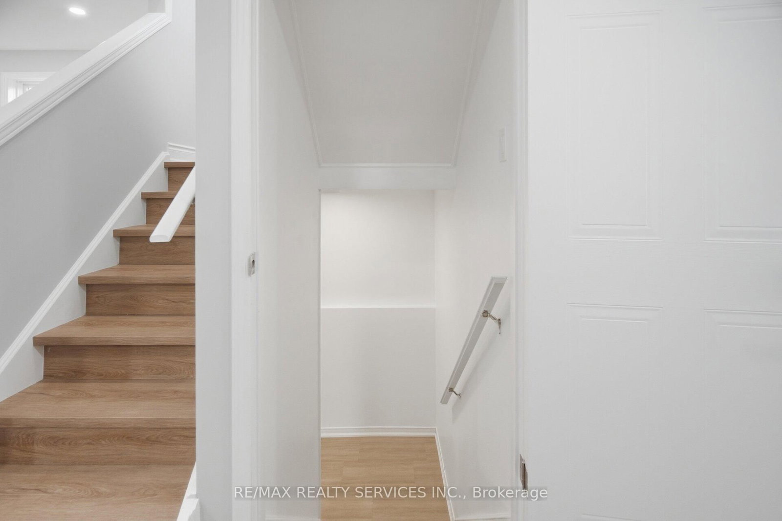 234 Country Club Drive - Photo 26